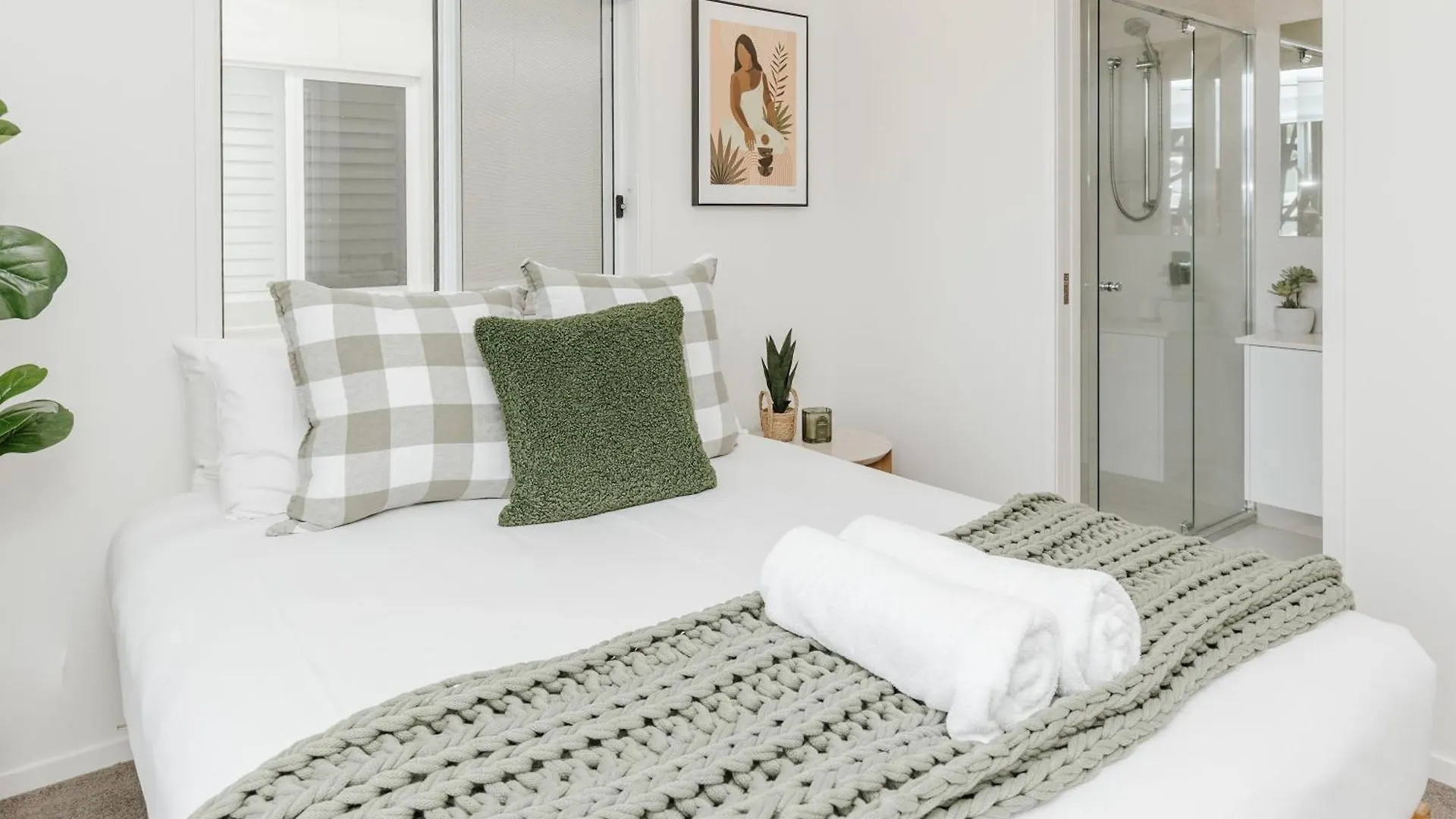 아파트 Modern Beachside Retreat 쿨룸비치